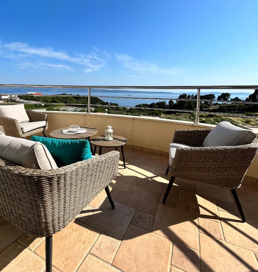 Sky - Beautiful Rooftop Apartment With Shared Pool Split Dış mekan fotoğraf